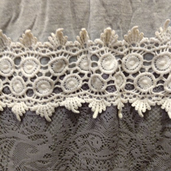 Women's Size Small Democracy Tank Top - Picture 4 of 5